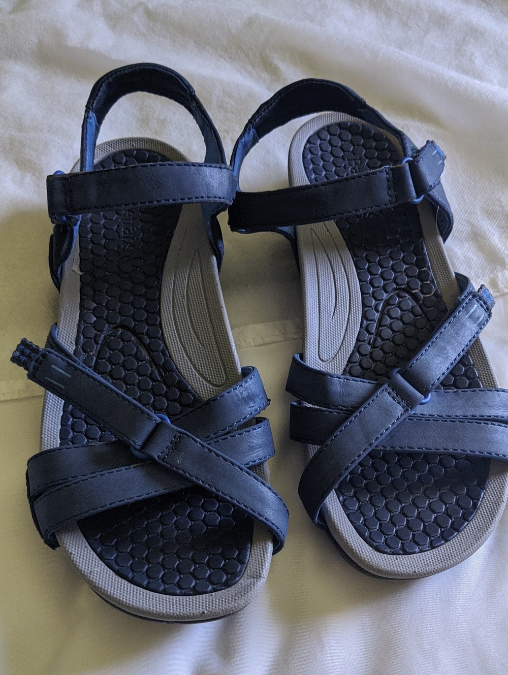 Baretraps Danny Sporty Women's Lightweight Sandals With Hook & Loop Size 7.5M